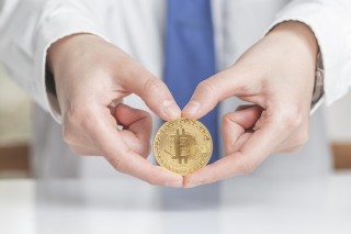 知晓黄金价格情况其价格变动依据是什么？