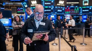 早盘：美股走低科技股领跌 纳指下跌1.1%