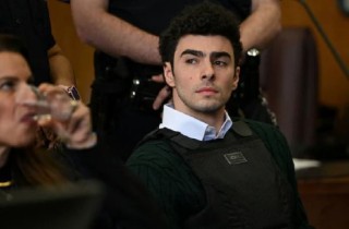 美国检方正式通知法院，计划对路易吉寻求死刑