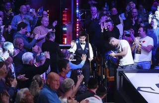 赵心童夺冠创历史！中国首位斯诺克世锦赛冠军！