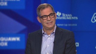 英伟达拟将CoreWeave的IPO定价锚定在每股40美元