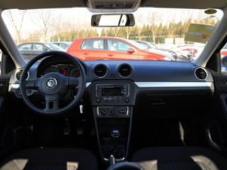 大众速腾性能怎样？这款车的维修成本如何？