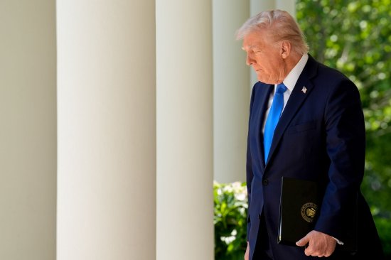 特朗普在预算案中大砍23%国内支出 破1万亿美元国防开支创新高  第1张