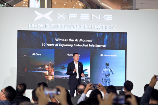 小鹏X9正式登陆印尼市场，右舵版将于今年7月实现本土化生产  第1张