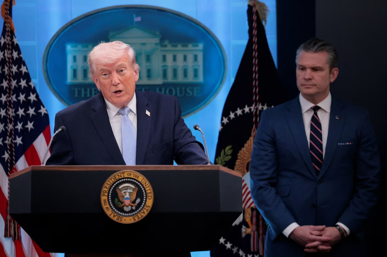 调集百余架各类航空器、实施欺骗作战 美公布营救飞行员行动细节 第1张 调集百余架各类航空器、实施欺骗作战 美公布营救飞行员行动细节 第1张