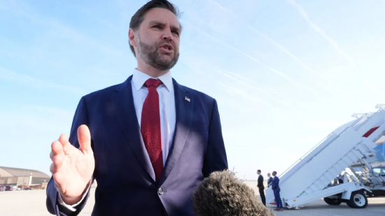 万斯预计美国与伊朗的和谈将取得“积极进展”  第1张